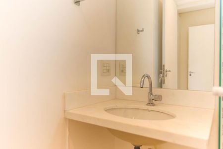 Apartamento para alugar com 77m², 1 quarto e 1 vaga Apartamento para alugar com 77m², 1 quarto e 1 vagaBanheiro da Suíte