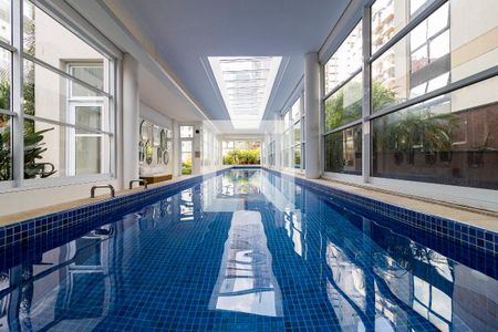 Studio para alugar com 33m², 1 quarto e 1 vaga Studio para alugar com 33m², 1 quarto e 1 vagaPiscina Coberta