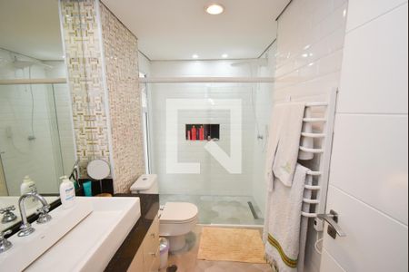 Casa à venda com 140m², 3 quartos e 3 vagasBanheiro da Suíte 1