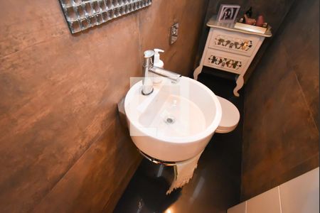 Casa à venda com 140m², 3 quartos e 3 vagasLavabo