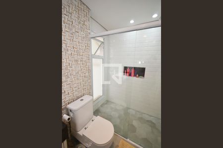 Casa à venda com 140m², 3 quartos e 3 vagasBanheiro da Suíte 1