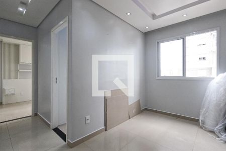 Sala de apartamento para alugar com 2 quartos, 42m² em Vila Galvão, Guarulhos