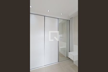 Quarto 2 de apartamento para alugar com 2 quartos, 42m² em Vila Galvão, Guarulhos