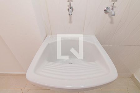Área de Serviço de casa para alugar com 1 quarto, 50m² em Vila Mazzei, São Paulo