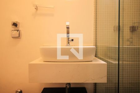 Apartamento para alugar com 90m², 2 quartos e 1 vaga Apartamento para alugar com 90m², 2 quartos e 1 vagaBanheiro de serviço