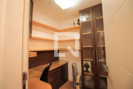 Apartamento para alugar com 90m², 2 quartos e 1 vaga Apartamento para alugar com 90m², 2 quartos e 1 vagaQuarto de Serviço