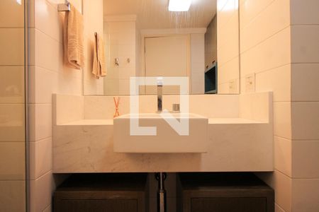 Apartamento para alugar com 90m², 2 quartos e 1 vaga Apartamento para alugar com 90m², 2 quartos e 1 vagaSuíte banheiro