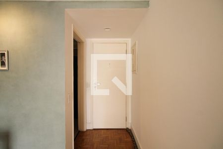 Sala  de apartamento para alugar com 2 quartos, 90m² em Consolação, São Paulo