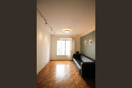 Sala  de apartamento para alugar com 2 quartos, 90m² em Consolação, São Paulo