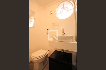 Apartamento para alugar com 90m², 2 quartos e 1 vaga Apartamento para alugar com 90m², 2 quartos e 1 vagaBanheiro de serviço