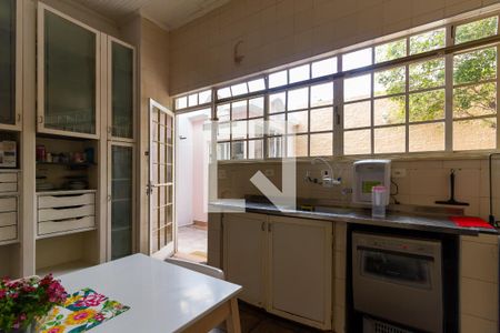 Casa à venda com 634m², 4 quartos e 6 vagasCozinha