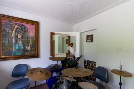 Casa à venda com 634m², 4 quartos e 6 vagasQuarto 2 piso inferior