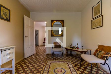 Casa à venda com 634m², 4 quartos e 6 vagasSala 2 piso inferior