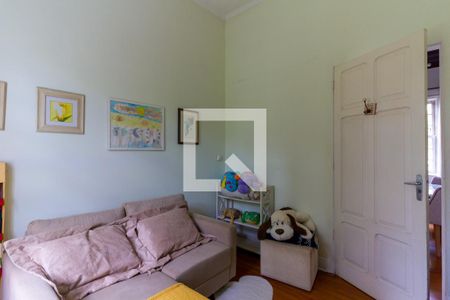 Casa à venda com 634m², 4 quartos e 6 vagasQuarto 6