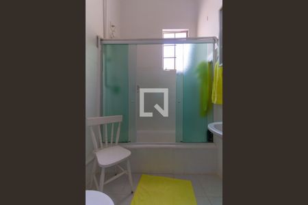 Casa à venda com 634m², 4 quartos e 6 vagasBanheiro 1