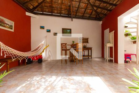 Casa à venda com 634m², 4 quartos e 6 vagasGaragem 