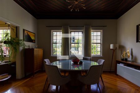 Casa à venda com 634m², 4 quartos e 6 vagasSala de Jantar