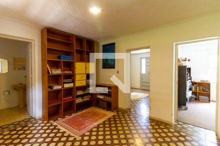 Casa à venda com 634m², 4 quartos e 6 vagasSala 3 Piso inferior