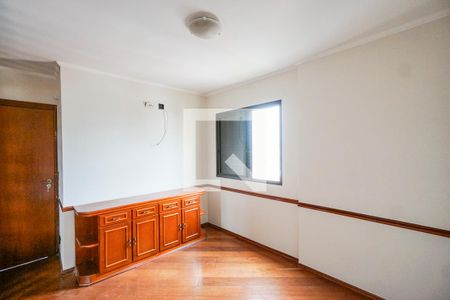 Apartamento à venda com 112m², 3 quartos e 2 vagas Apartamento à venda com 112m², 3 quartos e 2 vagasSuíte