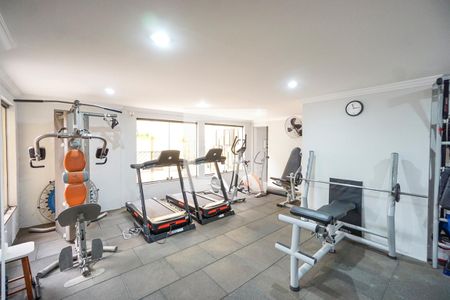 Apartamento à venda com 112m², 3 quartos e 2 vagas Apartamento à venda com 112m², 3 quartos e 2 vagasAcademia