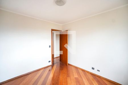 Apartamento à venda com 112m², 3 quartos e 2 vagas Apartamento à venda com 112m², 3 quartos e 2 vagasQuarto 02