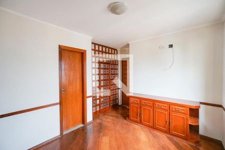 Apartamento à venda com 112m², 3 quartos e 2 vagas Apartamento à venda com 112m², 3 quartos e 2 vagasSuíte
