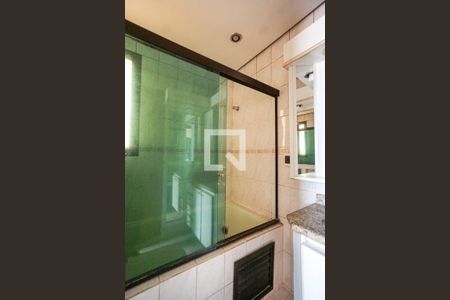 Apartamento à venda com 112m², 3 quartos e 2 vagas Apartamento à venda com 112m², 3 quartos e 2 vagasBanheiro da suíte