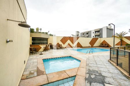 Apartamento à venda com 112m², 3 quartos e 2 vagas Apartamento à venda com 112m², 3 quartos e 2 vagasPiscina