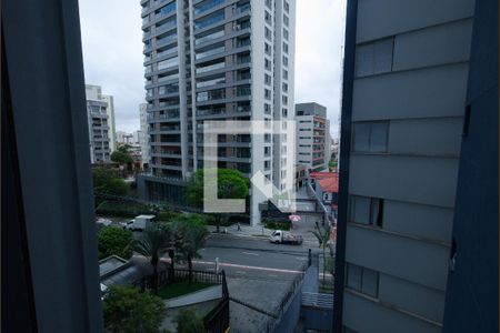 Apartamento à venda com 94m², 3 quartos e 2 vagasQuarto 3 - Vista