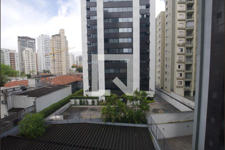Apartamento à venda com 94m², 3 quartos e 2 vagasQuarto 2 - Vista