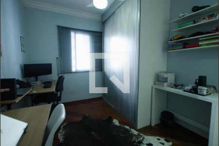 Apartamento à venda com 94m², 3 quartos e 2 vagasQuarto 1
