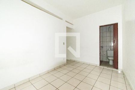 Casa para alugar com 42m², 1 quarto e sem vagaQuarto 