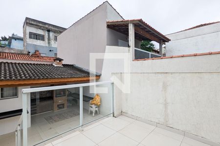 Casa à venda com 150m², 2 quartos e 3 vagas Casa à venda com 150m², 2 quartos e 3 vagasVaranda