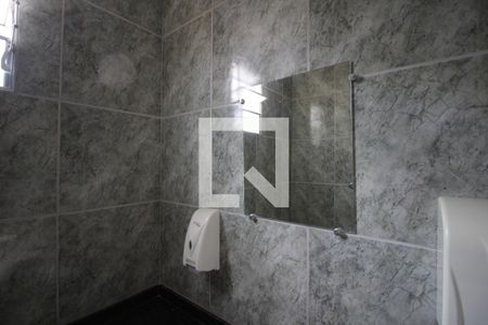 Casa à venda com 316m², 3 quartos e 3 vagasBanheiro 1 do Salão de Festas