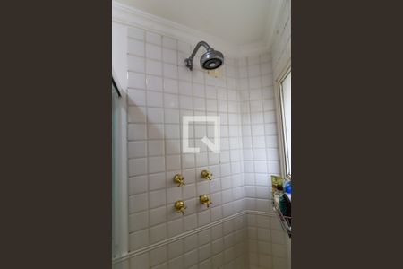 Apartamento à venda com 227m², 3 quartos e 4 vagas Apartamento à venda com 227m², 3 quartos e 4 vagasBanheiro da Suíte 2