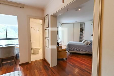 Apartamento à venda com 227m², 3 quartos e 4 vagas Apartamento à venda com 227m², 3 quartos e 4 vagasSuíte 1