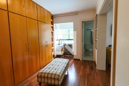 Apartamento à venda com 227m², 3 quartos e 4 vagas Apartamento à venda com 227m², 3 quartos e 4 vagasSuíte 1