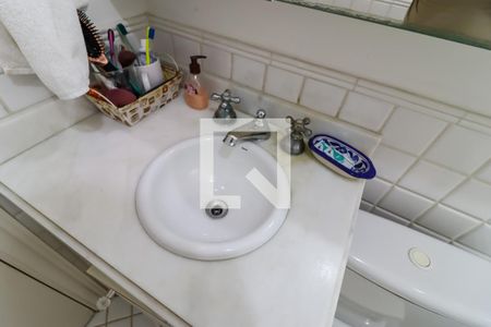 Apartamento à venda com 227m², 3 quartos e 4 vagas Apartamento à venda com 227m², 3 quartos e 4 vagasBanheiro da Suíte 3