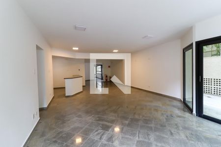 Apartamento à venda com 227m², 3 quartos e 4 vagas Apartamento à venda com 227m², 3 quartos e 4 vagasÁrea comum - Salão de festas
