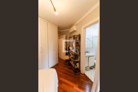 Apartamento à venda com 227m², 3 quartos e 4 vagas Apartamento à venda com 227m², 3 quartos e 4 vagasSuíte 3