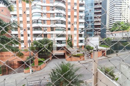 Apartamento à venda com 227m², 3 quartos e 4 vagas Apartamento à venda com 227m², 3 quartos e 4 vagasVista da Varanda