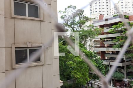 Apartamento à venda com 227m², 3 quartos e 4 vagas Apartamento à venda com 227m², 3 quartos e 4 vagasVista da Suíte 2