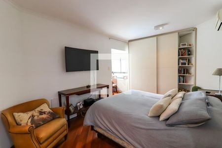 Apartamento à venda com 227m², 3 quartos e 4 vagas Apartamento à venda com 227m², 3 quartos e 4 vagasSuíte 1