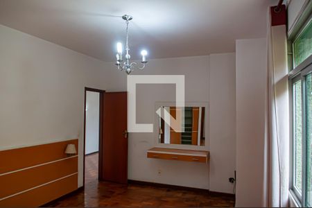 Casa à venda com 470m², 7 quartos e 4 vagasquarto 5 suite