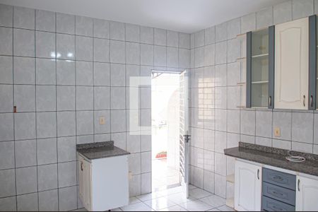 Casa à venda com 470m², 7 quartos e 4 vagascozinha