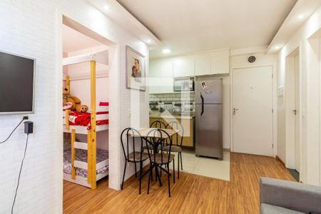 Sala de apartamento para alugar com 2 quartos, 38m² em Vila Augusta, Guarulhos