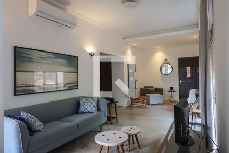 Sala de casa de condomínio para alugar com 2 quartos, 75m² em Jardim Sumaré, Ribeirão Preto