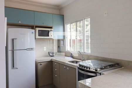 Casa de condomínio para alugar com 75m², 2 quartos e 2 vagasCozinha