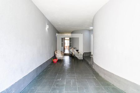 Casa à venda com 310m², 3 quartos e 4 vagas Casa à venda com 310m², 3 quartos e 4 vagasGaragem