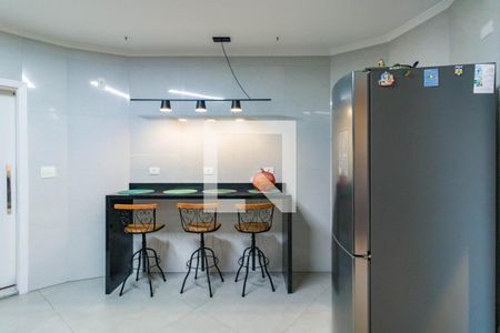 Casa à venda com 310m², 3 quartos e 4 vagas Casa à venda com 310m², 3 quartos e 4 vagasCozinha